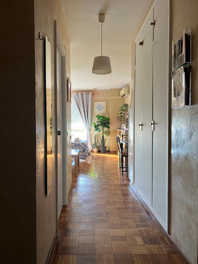 Apartamento Triana Con Vistas - Aloha Sevilla Luaran gambar